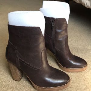Lucky brand ankle boots